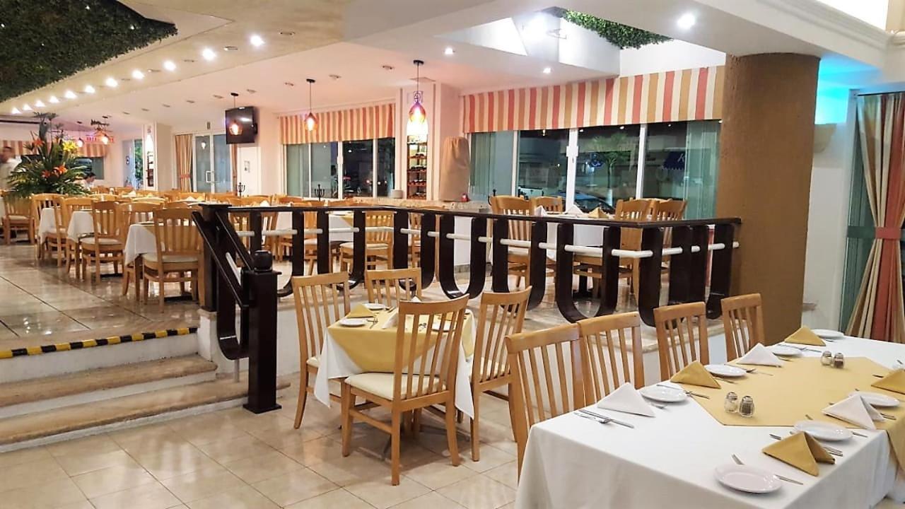 Hotel Los Cocos Chetumal Kültér fotó