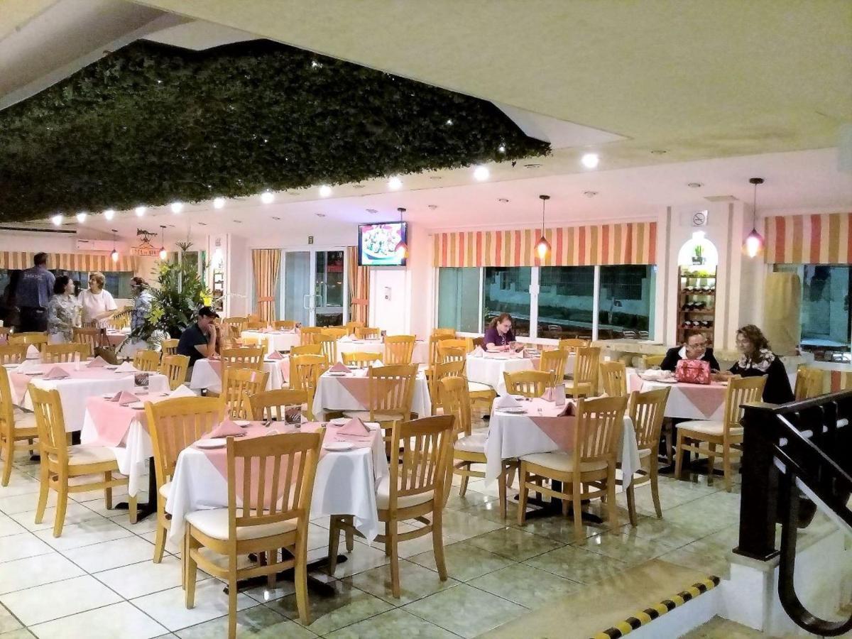 Hotel Los Cocos Chetumal Kültér fotó