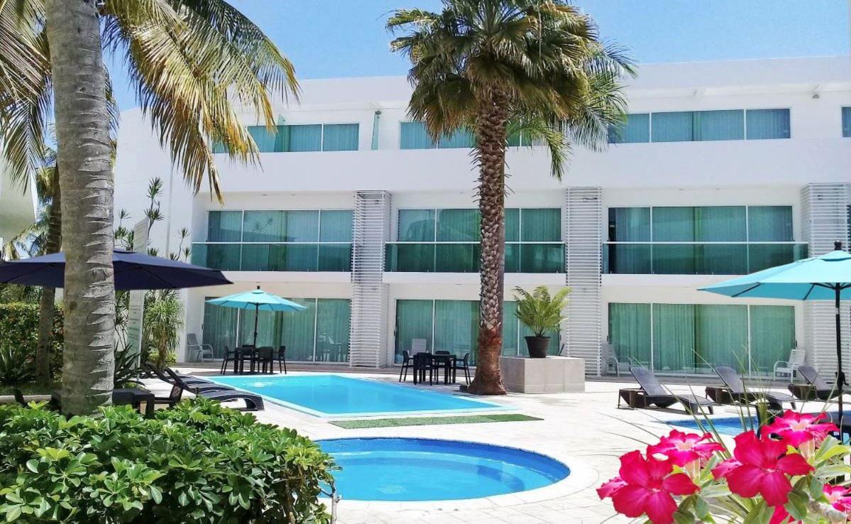 Hotel Los Cocos Chetumal Kültér fotó