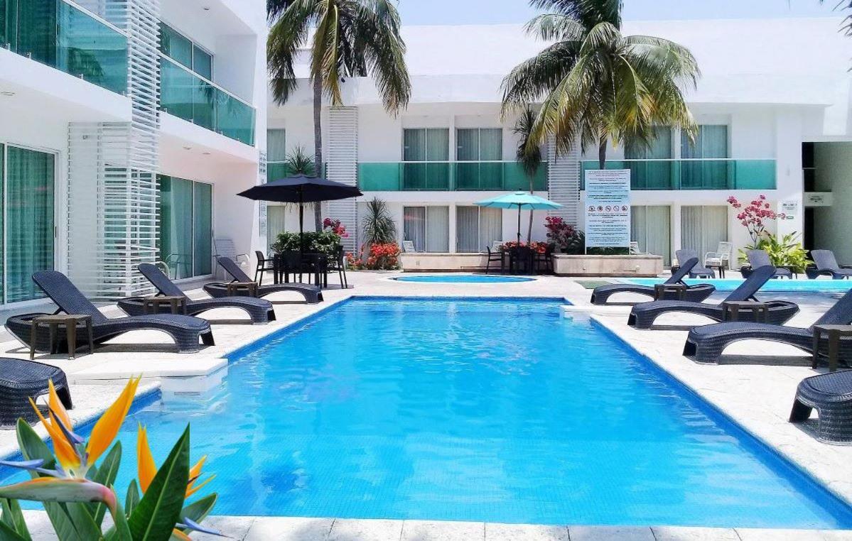 Hotel Los Cocos Chetumal Kültér fotó